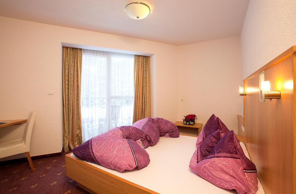 Haus Alpenflora Appartement Längenfeld Kamer foto